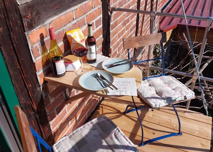 아파트 Thebackyard