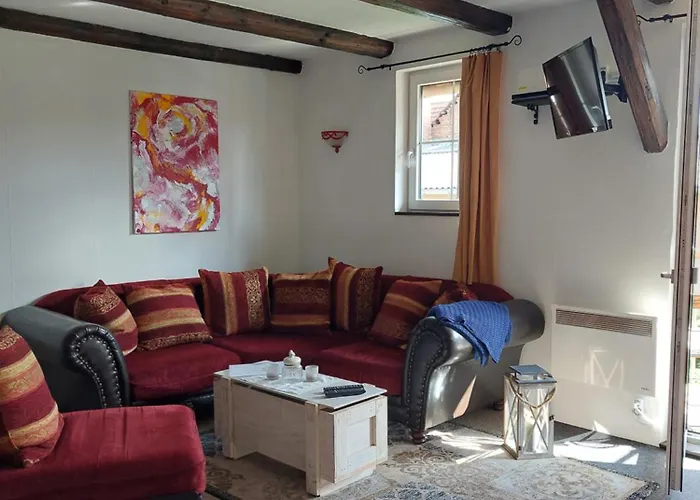 아파트 Thebackyard *